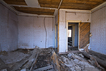 Image showing thrown  room