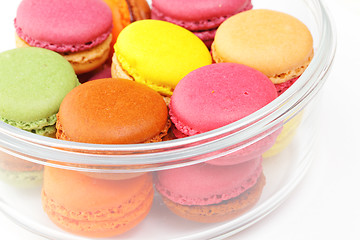 Image showing Colorful macaroons in bowl