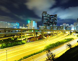 Image showing Traffic in city at night