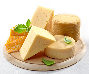 Image showing various types of cheese