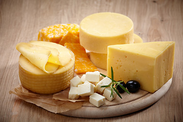 Image showing various types of cheese