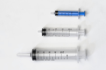 Image showing Syringes Top Linear 02