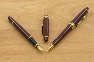 Image showing Fountain Pen and Pencil Set 03