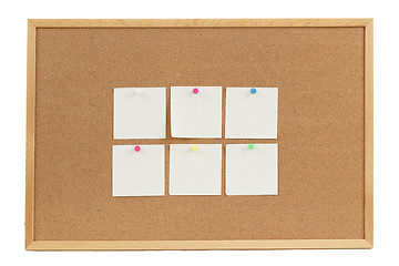 Image showing empty note papers on cork board