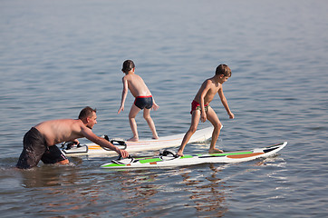 Image showing Learning to surf