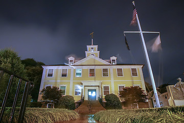 Image showing east greenwich town house at night