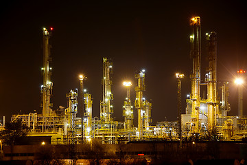 Image showing Refinery