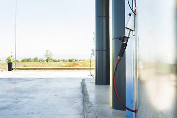 Image showing Device for charging gas car on station