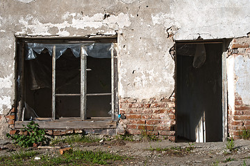 Image showing Old ruined house