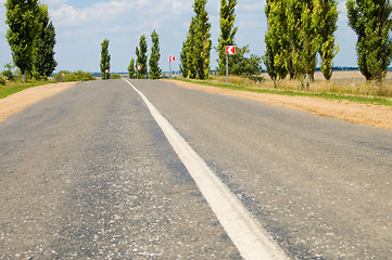 Image showing line on road