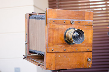 Image showing vintage wooden photo camera box retro photography 