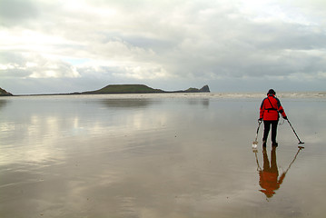 Image showing searching at the ebb