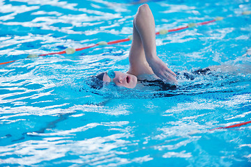 Image showing swimmer woman