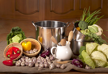 Image showing kitchen ware and vegetables