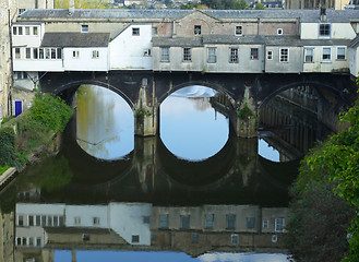 Image showing Pulteney Bridge in Bath