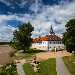 Image showing Castle in Dobrichovice