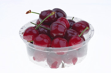Image showing Cherry box