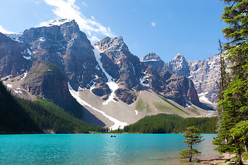 Image showing boating at moraine lake