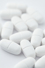 Image showing White pill