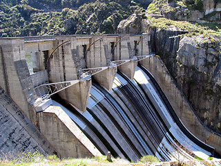 Image showing Water dam