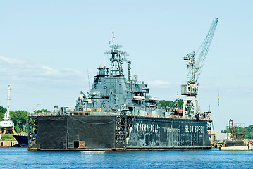 Image showing ship in the dry dock