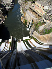 Image showing Water dam