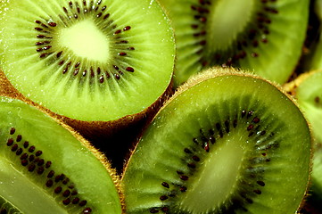 Image showing  kiwi slices