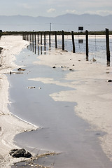 Image showing Vertical shot of a Fence in Salt Lake