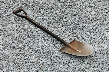 Image showing Shovel on gray gravel