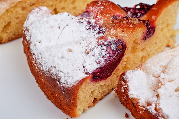 Image showing pie with apple, pear and plum