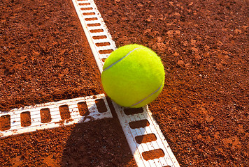 Image showing tennis ball