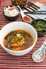 Image showing Chinese soup with shrimps