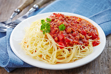 Image showing Spaghetti with minced meat and cheese