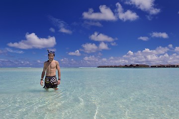 Image showing young guy with diving mask