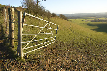 Image showing Gateway to the countryside