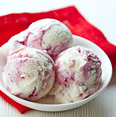 Image showing three ice cram balls in white bowl