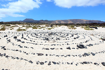 Image showing Circles in the sand