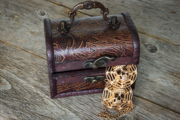 Image showing Treasure chest on the wooden floor