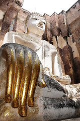 Image showing Statue of a deity in the Historical Park of Sukhothai