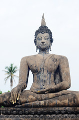 Image showing Statue of a deity in the Historical Park of Sukhothai