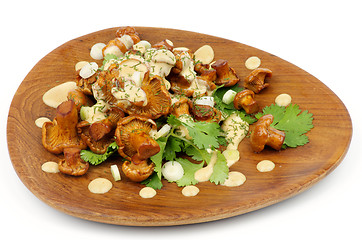 Image showing Roasted Chanterelles with  Cheese Sauce