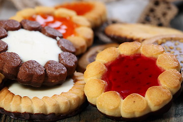 Image showing Biscuits with different fillings closeup.