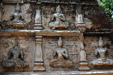 Image showing Ancient wat ruins in Chiang Mai,Thailand