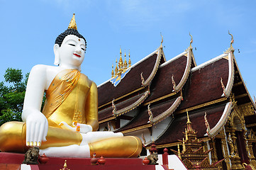 Image showing Ancient wat in Chiang Mai, Thailand