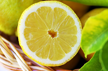 Image showing Slice of ripe lemon