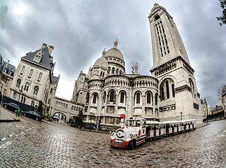 Image showing The Basilica of the Sacred Heart of Paris, commonly known as Sac