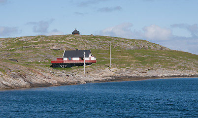 Image showing Cottage near the sea