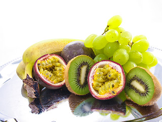 Image showing Assorted fruits