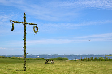 Image showing May pole 