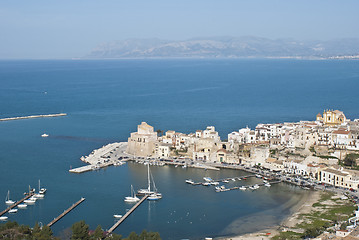 Image showing The town of Castellammare del Golfo